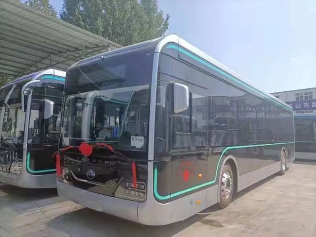 將更新200臺(tái)新能源公交車！(圖1)